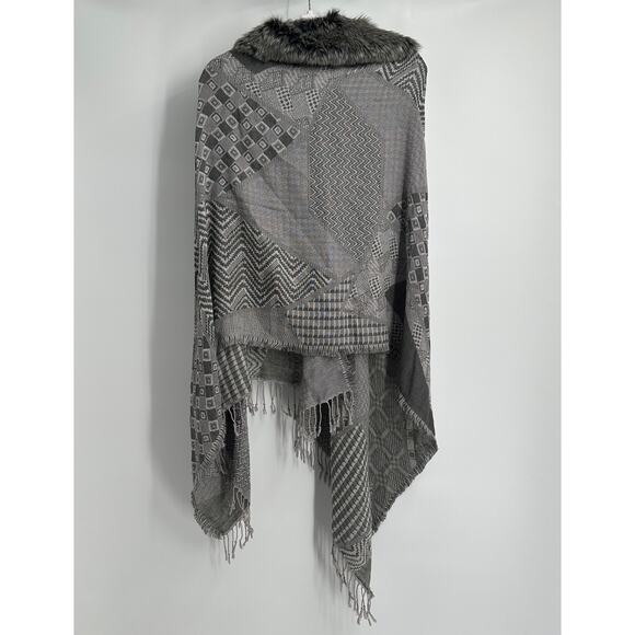Womens Boho Fringe Wrap One Size Faux Fur Collar Drape Asymmetrical Layer - Picture 2 of 4